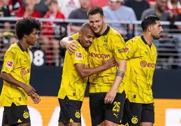 多特蒙德迎NBA总决赛关键赛，转会期更衣室发声，悬念犹存，身体对抗强度拉满(多特蒙德后腰)