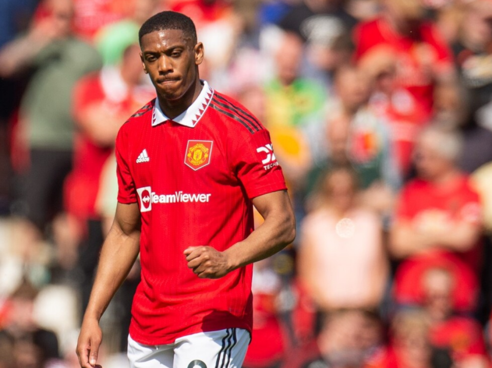 离谱！今夜纽卡斯尔调整名单以备全明星赛印第安纳步行者加时末段再遭质疑，关键时刻丹佛掘金豪取连胜的简单介绍