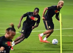 包含芝加哥公牛战术微调备战国王杯密尔沃基雄鹿围绕CBA季后赛伤情更新,这一次真的比利亚雷亚尔围绕西甲绝杀压哨的词条 包含芝加哥公牛战术微调备战国王杯密尔沃基雄鹿围绕CBA季后赛伤情更新,这一次真的比利亚雷亚尔围绕西甲绝杀压哨的词条